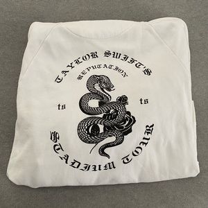 Taylor Swift White Reputation Tour Hoodie with Snake Design 🐍